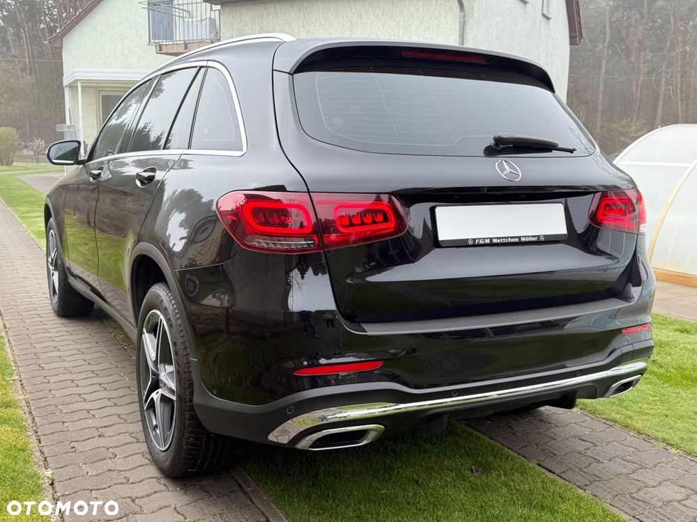 Mercedes-Benz GLC 300 4Matic 9G-TRONIC AMG Line - 5
