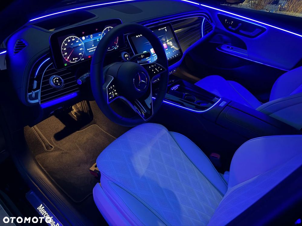 Mercedes-Benz Klasa E 220 d mHEV Exclusive 9G-Tronic - 34