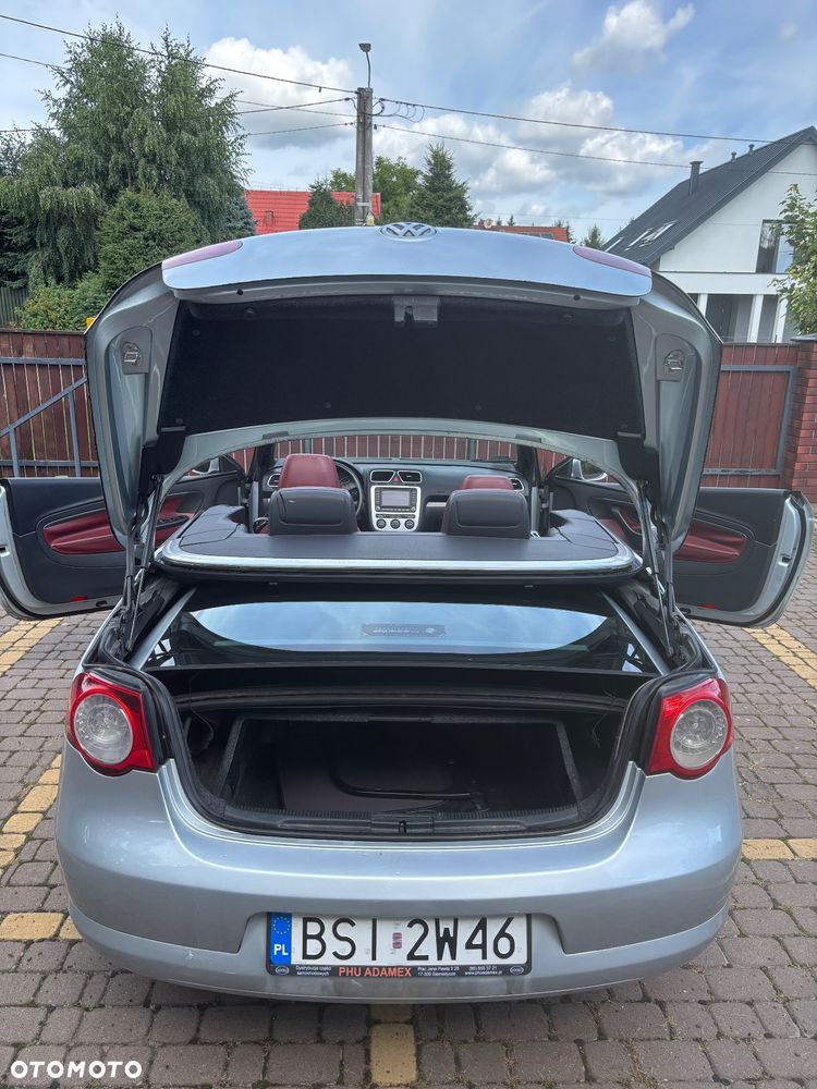 Volkswagen Eos 2.0 TDI DPF DSG - 9