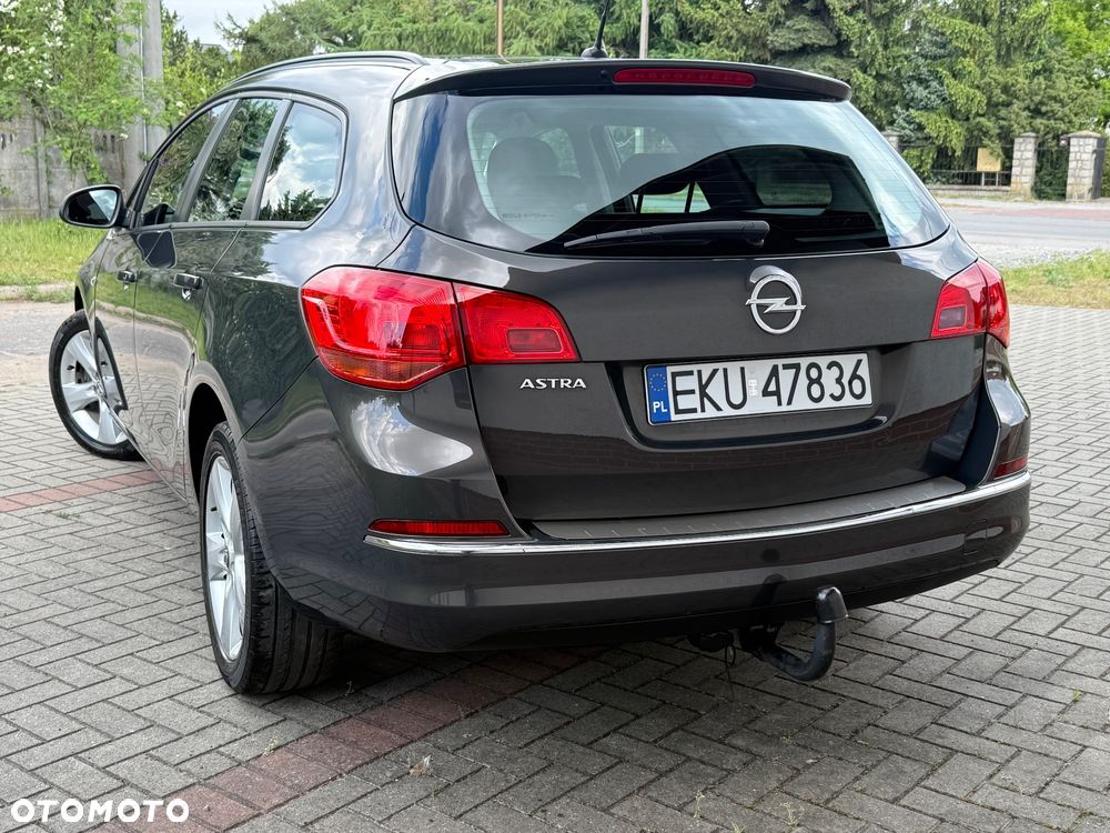 Opel Astra 1.4 Selection - 8