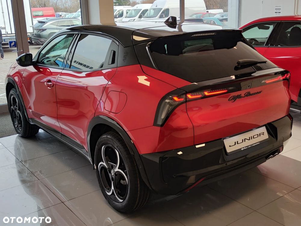 Alfa Romeo Junior 1.2 mHEV Ibrida eDCT - 9