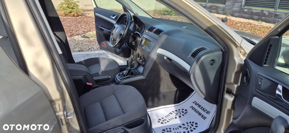 Skoda Octavia 1.6 Active - 8