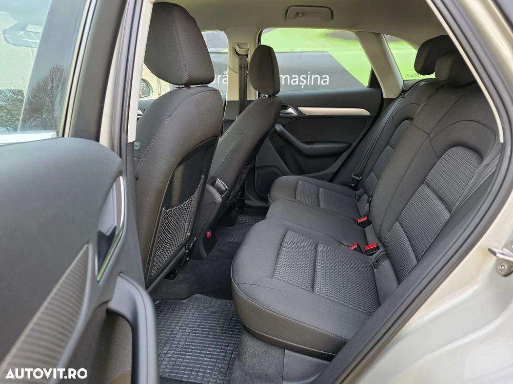 Audi Q3 2.0 TFSI Quattro S tronic sport - 11