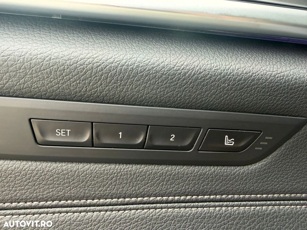 BMW Seria 5 530d xDrive AT MHEV - 26