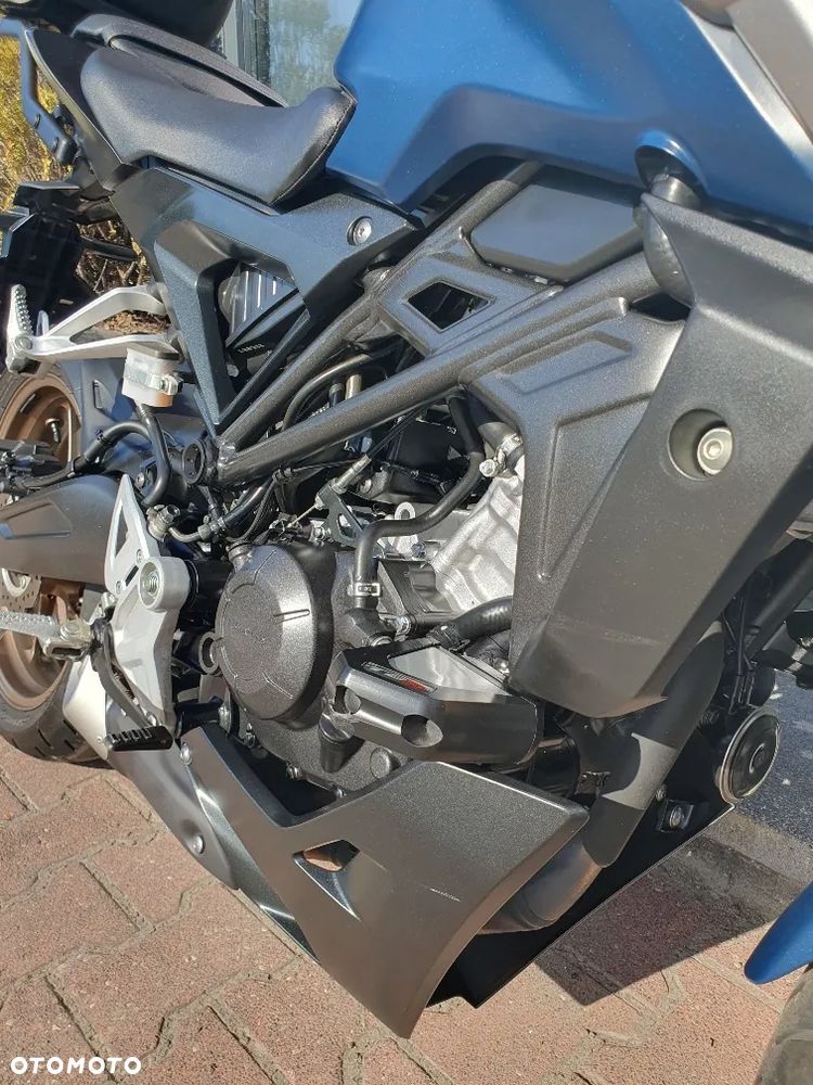 Honda CB - 29