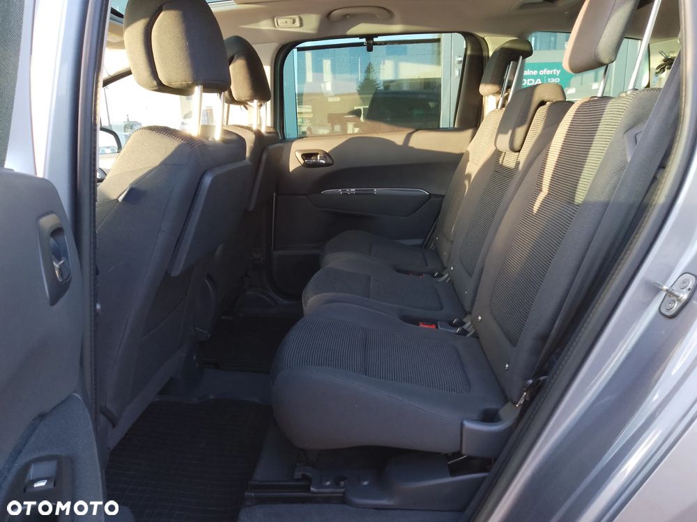 Peugeot 5008 HDI FAP 115 Style - 17