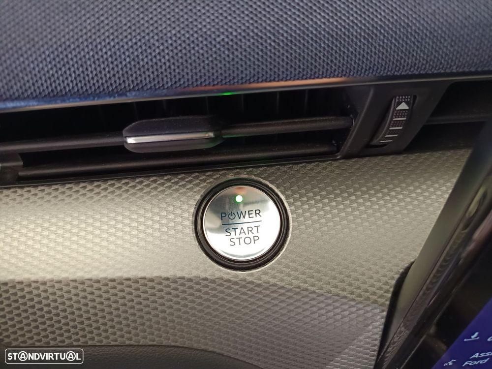 Ford Mustang Mach-E Standard - 29