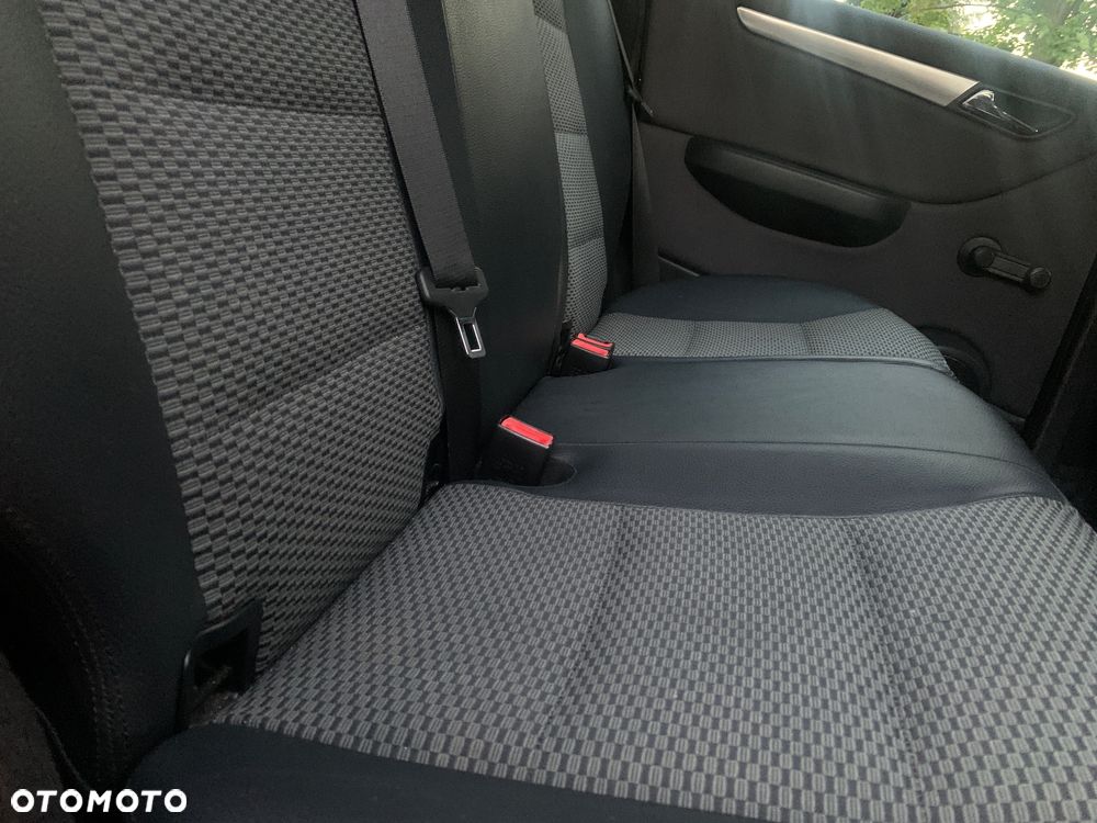 Mercedes-Benz Klasa B 180 CDI - 28