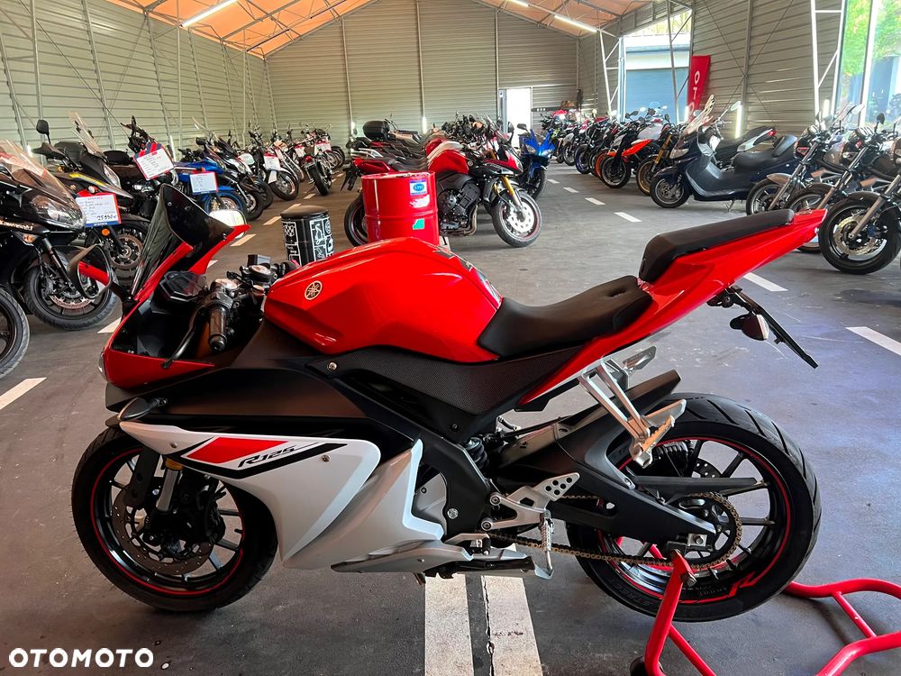 Yamaha YZF - 6