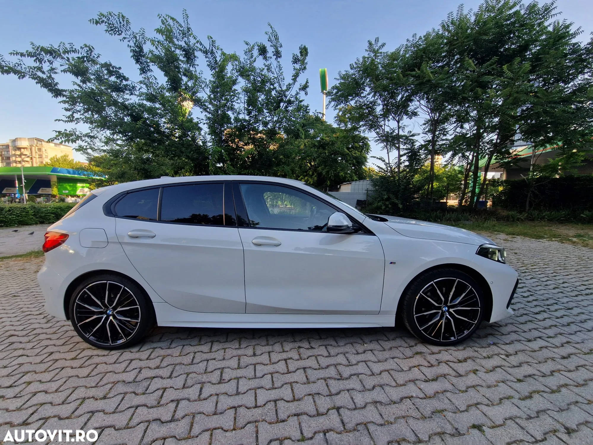 BMW Seria 1 118i Aut. M Sport - 2