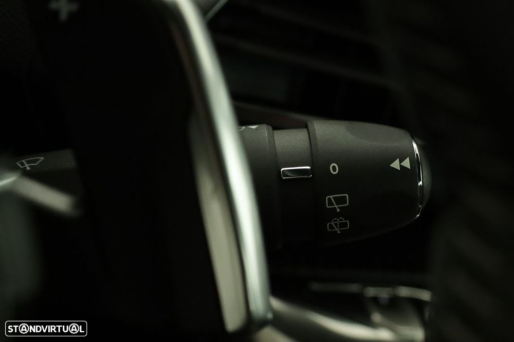 Peugeot 3008 1.6 Hybrid Allure e-EAT8 - 20