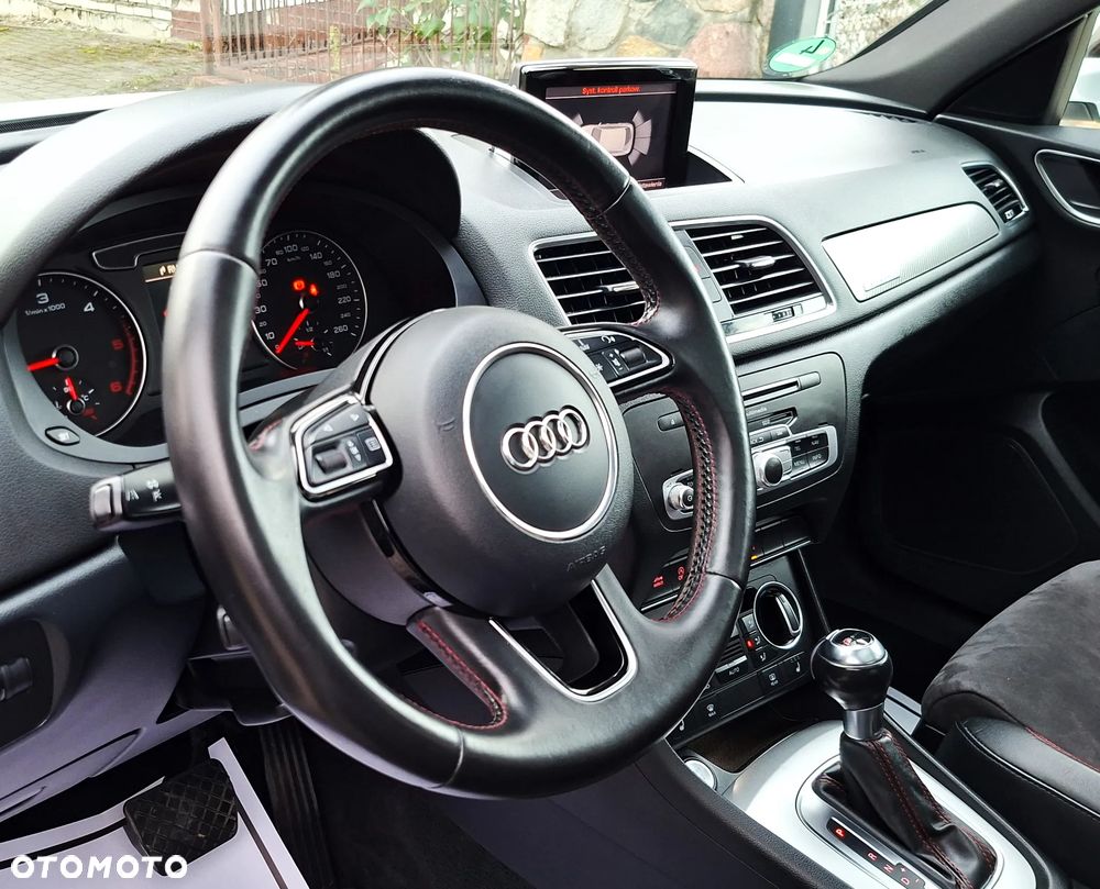 Audi Q3 2.0 TDI Quattro S tronic sport - 25