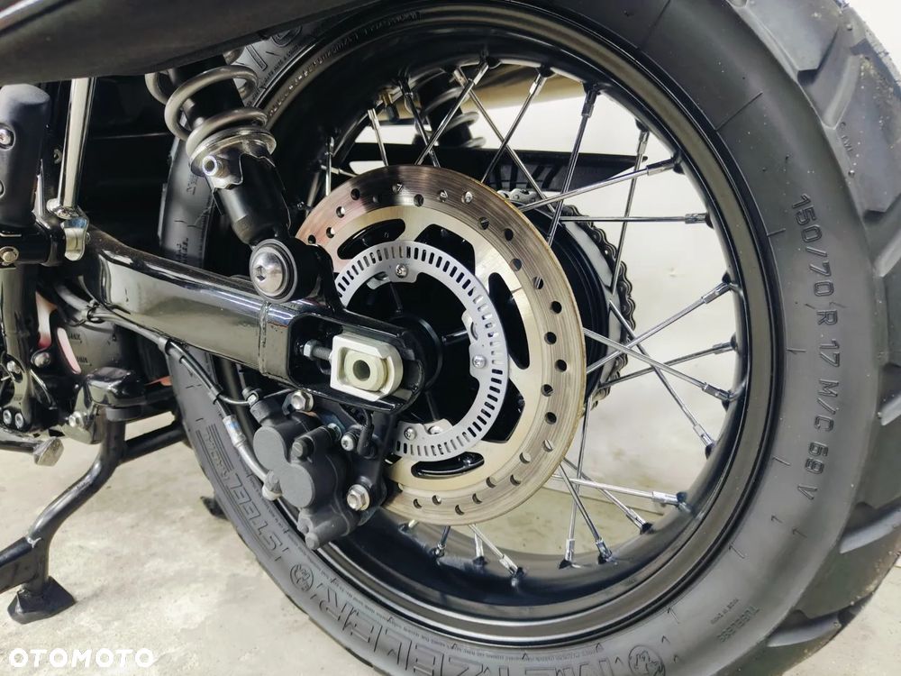 Triumph Scrambler - 26