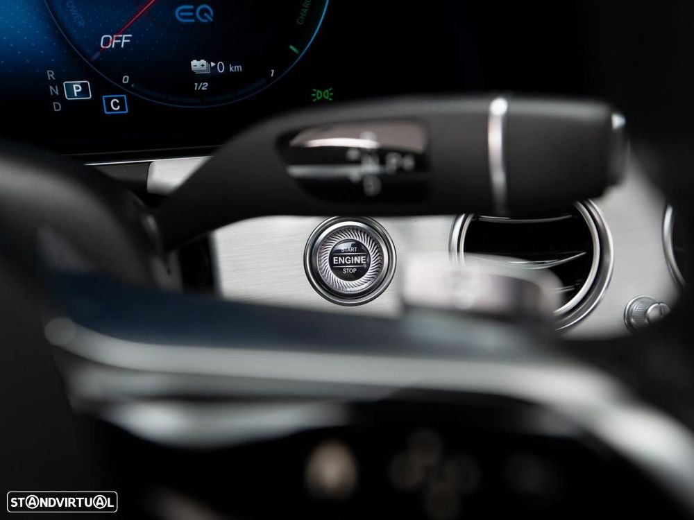 Mercedes-Benz E 300 de AMG Line - 25