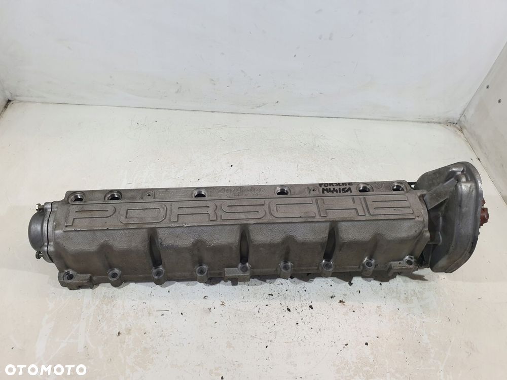 wałek rozrządu pokrywa 9441052506r porsche 944 2.5 b m44/51 - 2