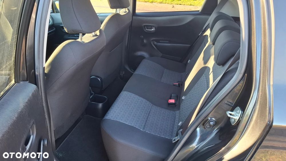 Toyota Yaris 1.33 VVT-i Executive - 16