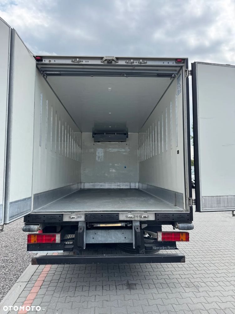 Mercedes-Benz ATEGO 1018 ,,818 ,,821 ,,921 ,,1018 ,,1218 ,,1223 ,,1224 ,,1523 ,,1527 ,,1530 - 9