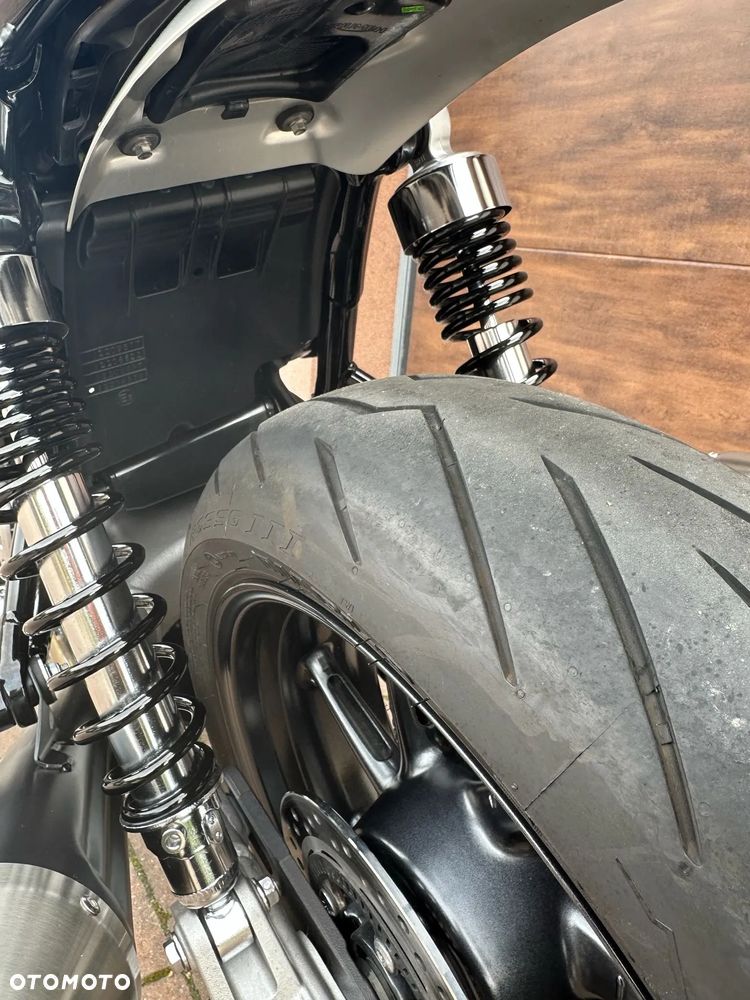Triumph Speed Twin - 9
