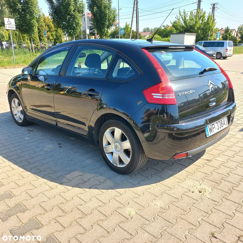 Citroën C4 1.6 16V Exclusive - 4