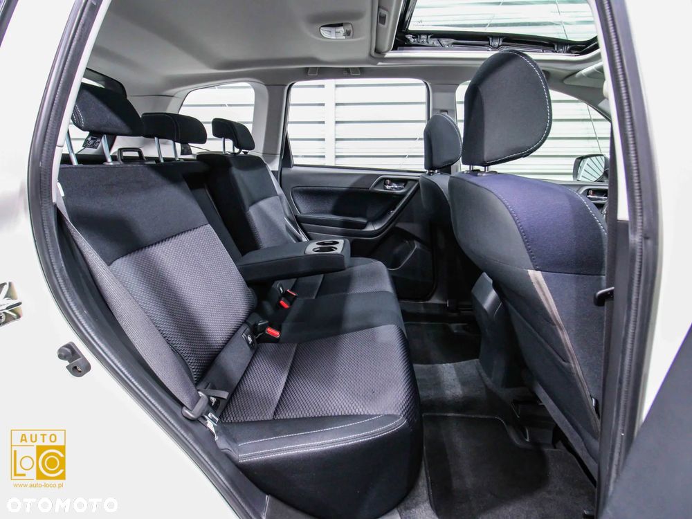 Subaru Forester 2.0i Exclusive Lineartronic EU6 - 11