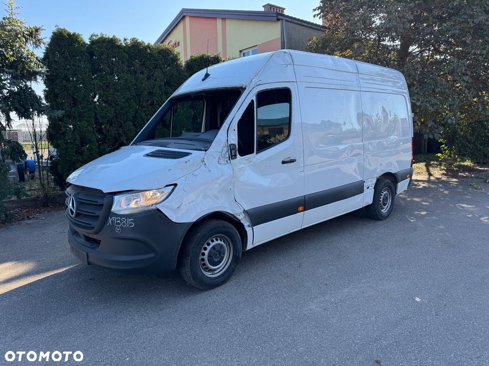 Mercedes-Benz SPRINTER - 35