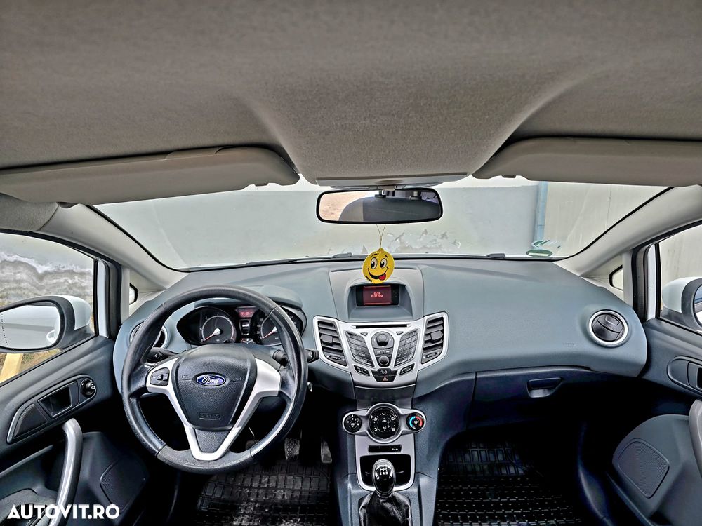 Ford Fiesta - 5