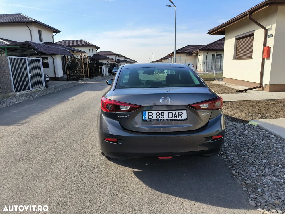 Mazda 3 G120 AT Attraction - 3