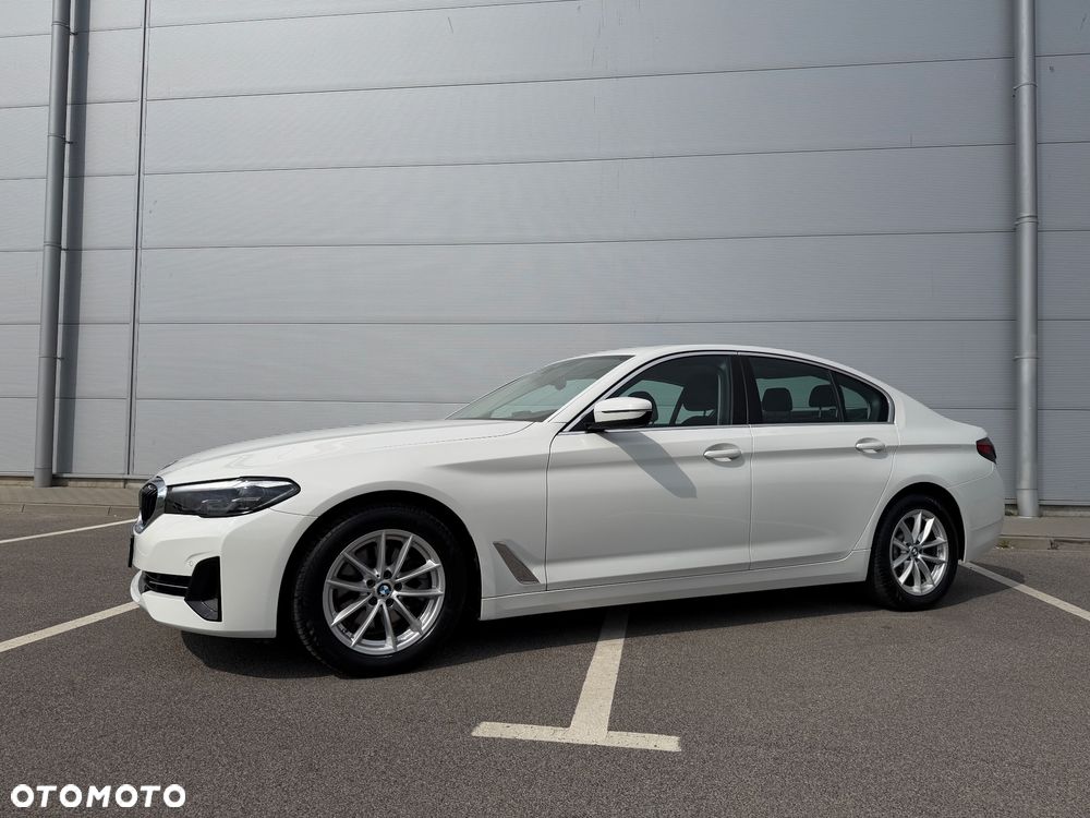BMW Seria 5 518d mHEV Business Edition - 12