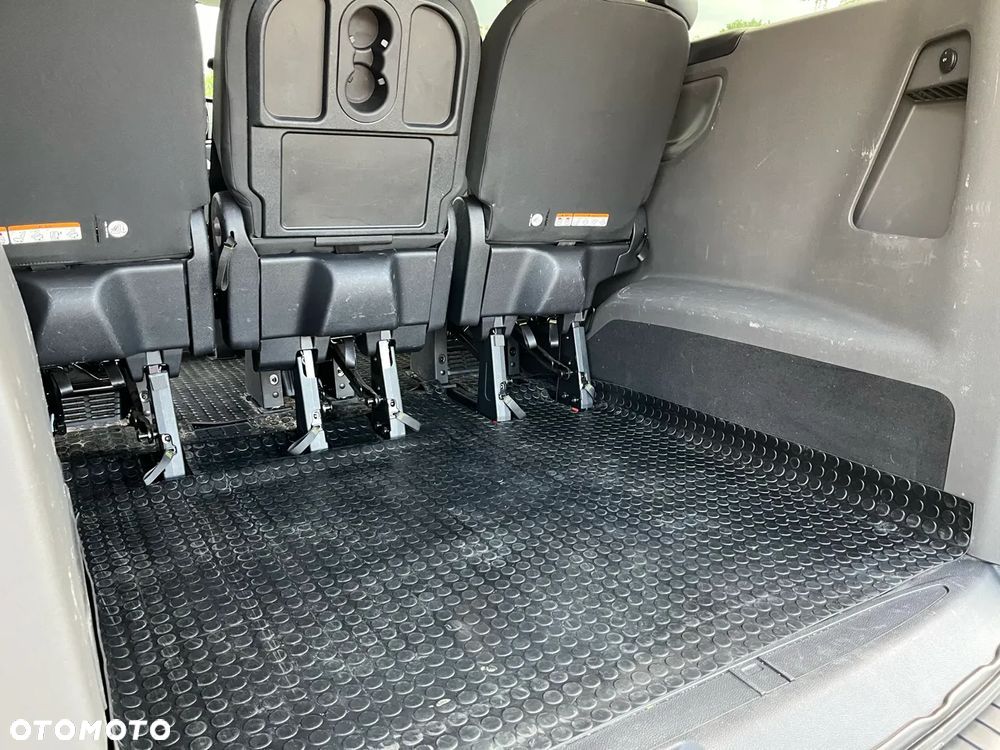Ford Tourneo Custom 2.0 EcoBlue L1 Titanium SelectShift - 25