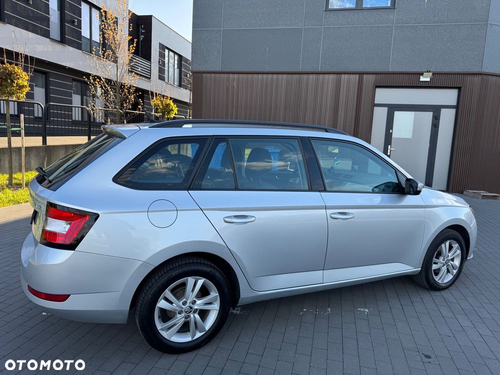Skoda Fabia 1.0 TSI Style - 17