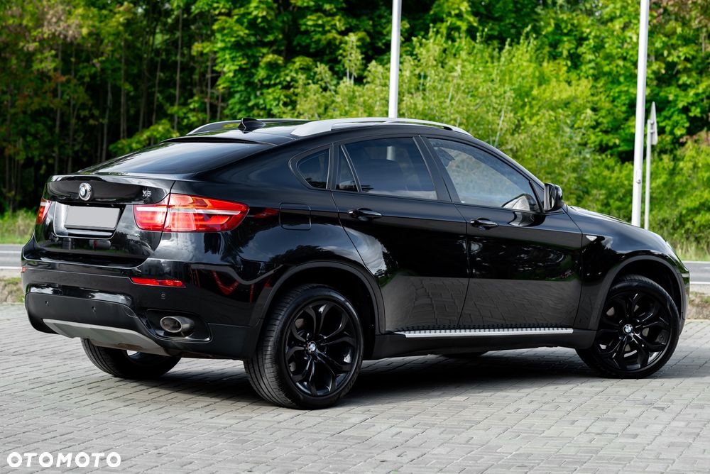 BMW X6 xDrive35i - 14