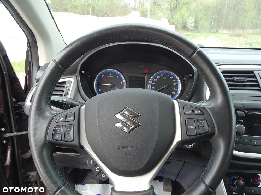 Suzuki SX4 S-Cross 1.6 DDiS 4x2 Comfort+ - 11