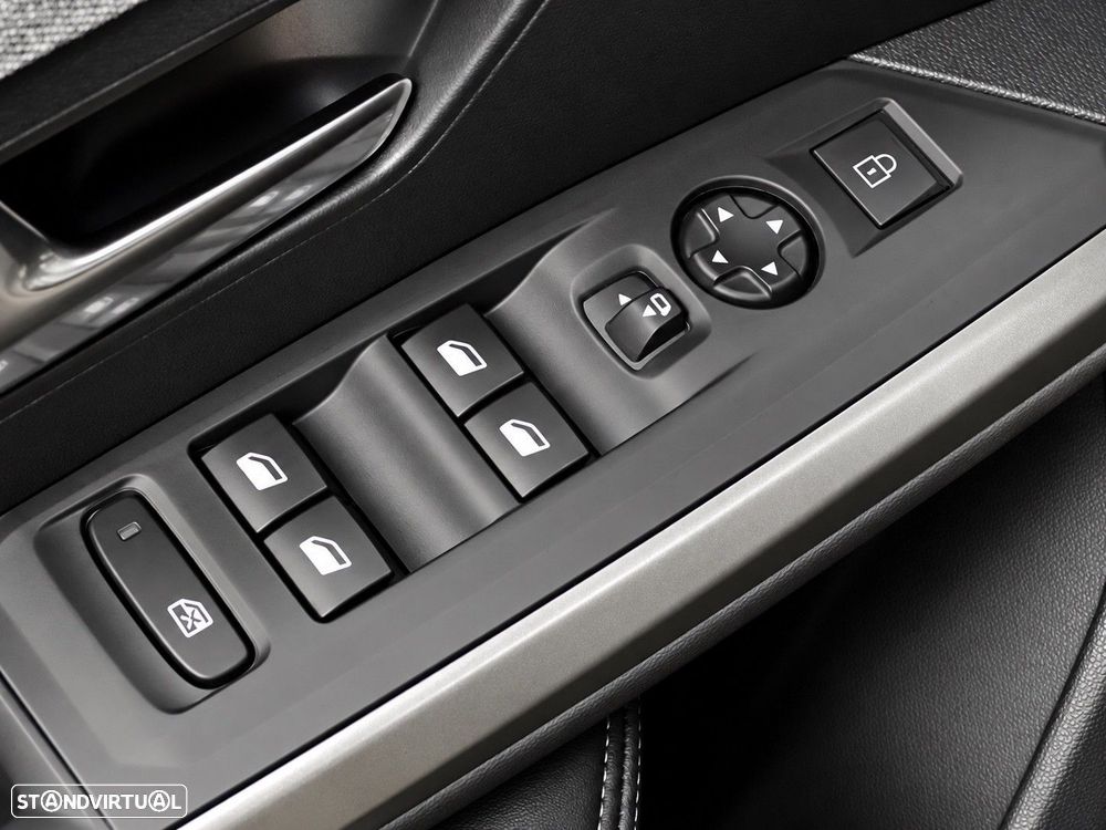 Peugeot E-3008 73 kWh Allure - 18