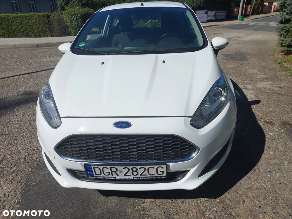 Ford Fiesta - 2