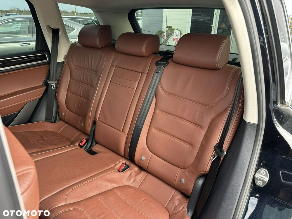 Volkswagen Touareg 3.0 V6 TDI BMT Business Line - 14