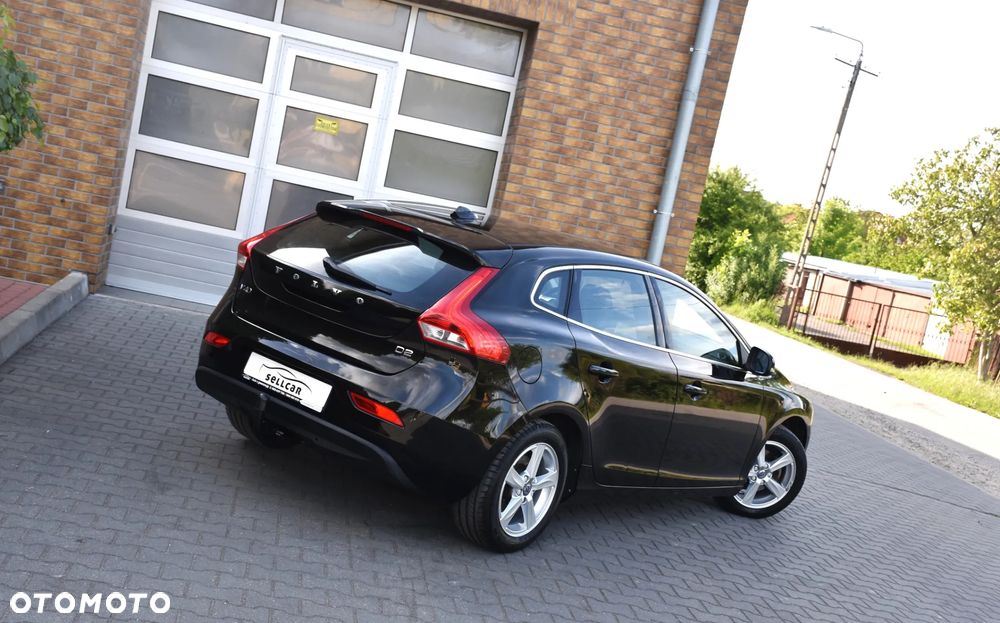 Volvo V40 D2 Drive-E Summum - 3