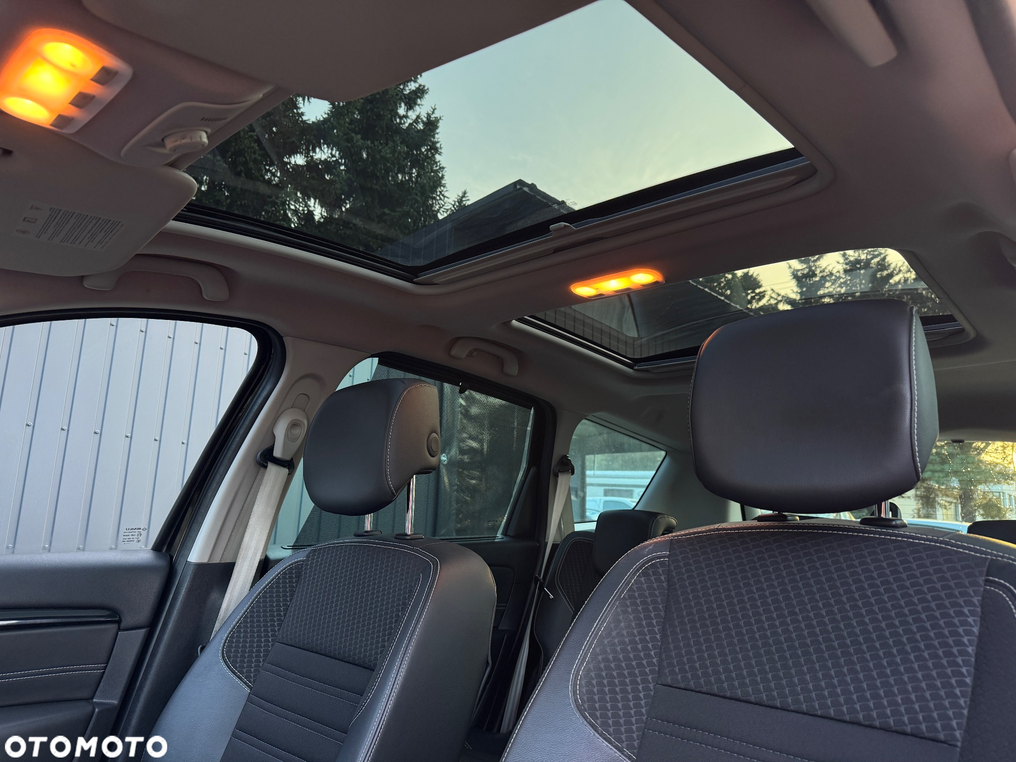 Renault Scenic 1.5 dCi Bose EDition EDC - 24