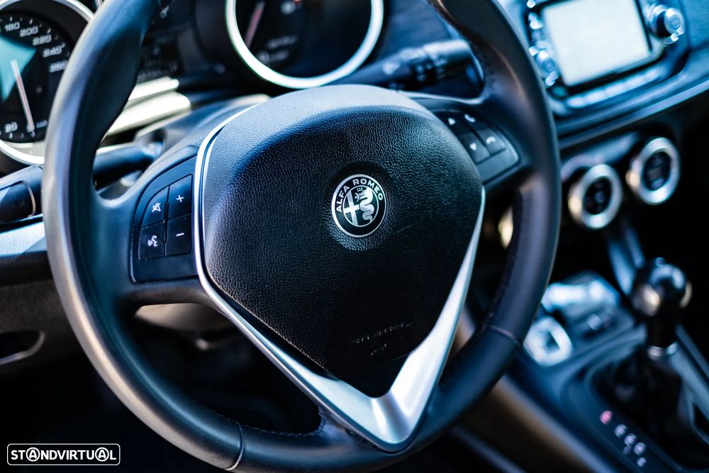 Alfa Romeo Giulietta 1.6 JTDM Sport TCT - 16