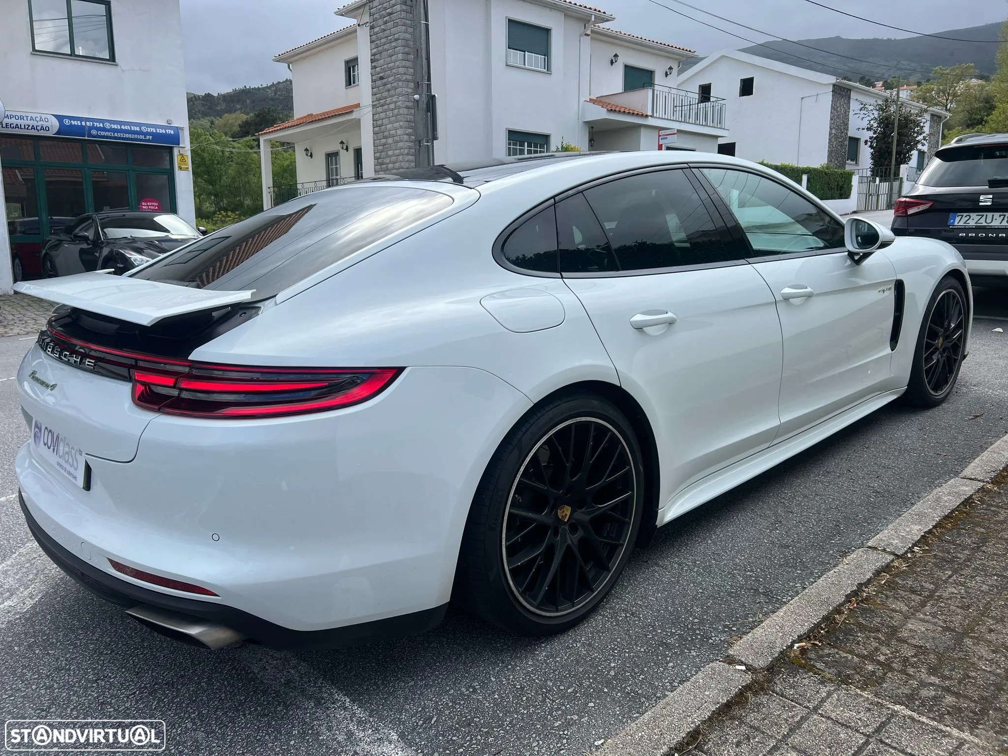 Porsche Panamera 4 E-Hybrid Executive - 5