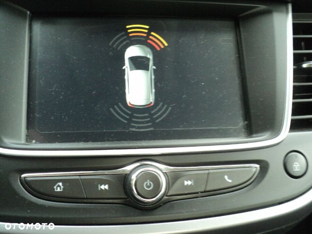 Opel Crossland X - 12