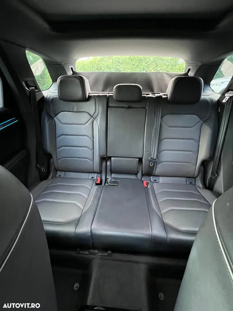 Volkswagen Touareg V6 TSI R-Style - 14