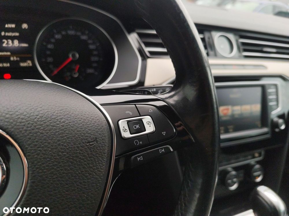 Volkswagen Passat 2.0 TDI BMT Highline DSG - 21