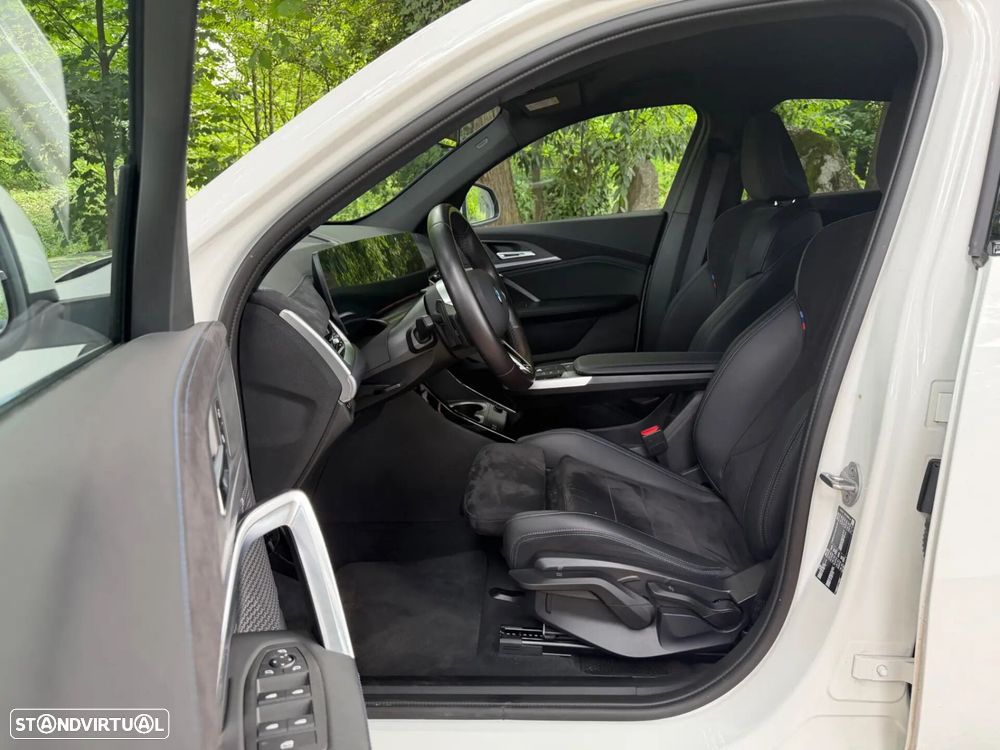 BMW X2 18 d sDrive Auto Pack M - 27