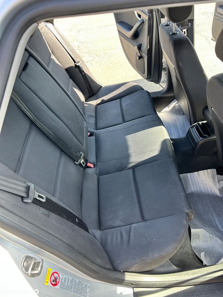 Audi A4 Avant - 12