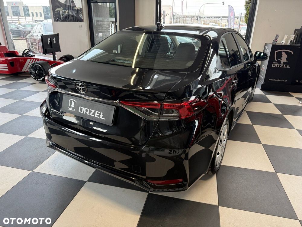 Toyota Corolla - 5