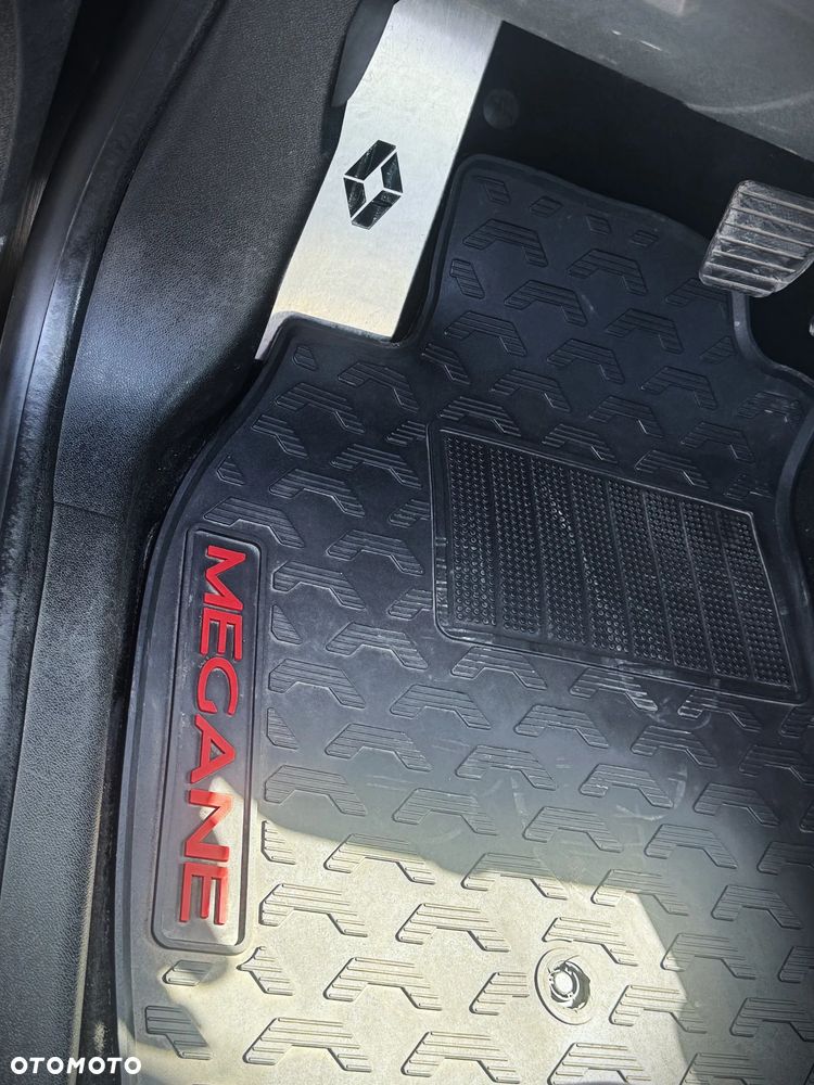 Renault Megane - 25