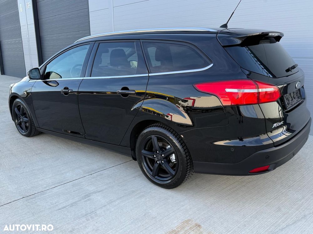 Ford Focus - 20