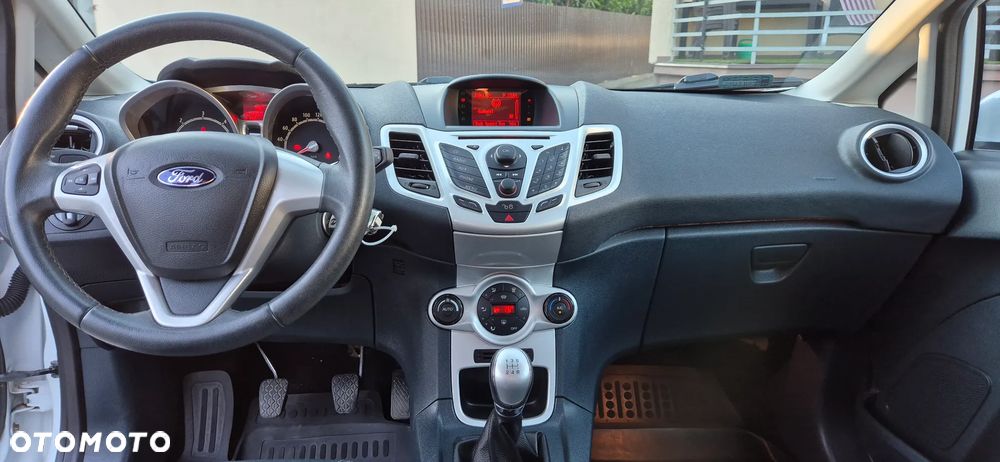 Ford Fiesta 1.6 TDCi Trend - 21