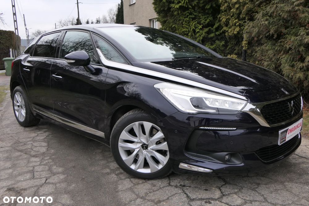 DS Automobiles DS 5 - 12