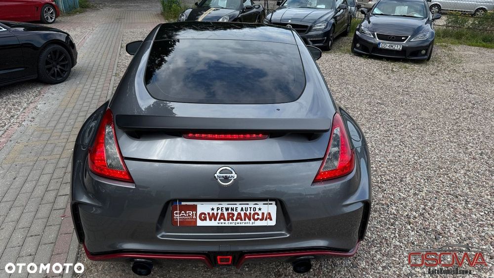 Nissan 370 Z - 16